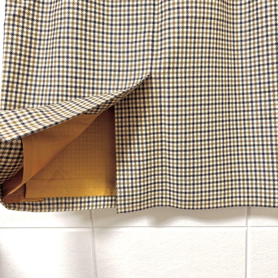 新品 Aquascutum チェック柄タイトスカート（ベージュ・ネイビー）