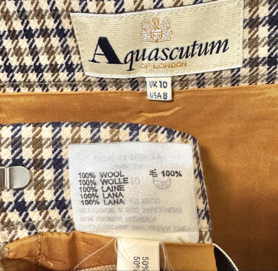 新品 Aquascutum チェック柄タイトスカート（ベージュ・ネイビー）