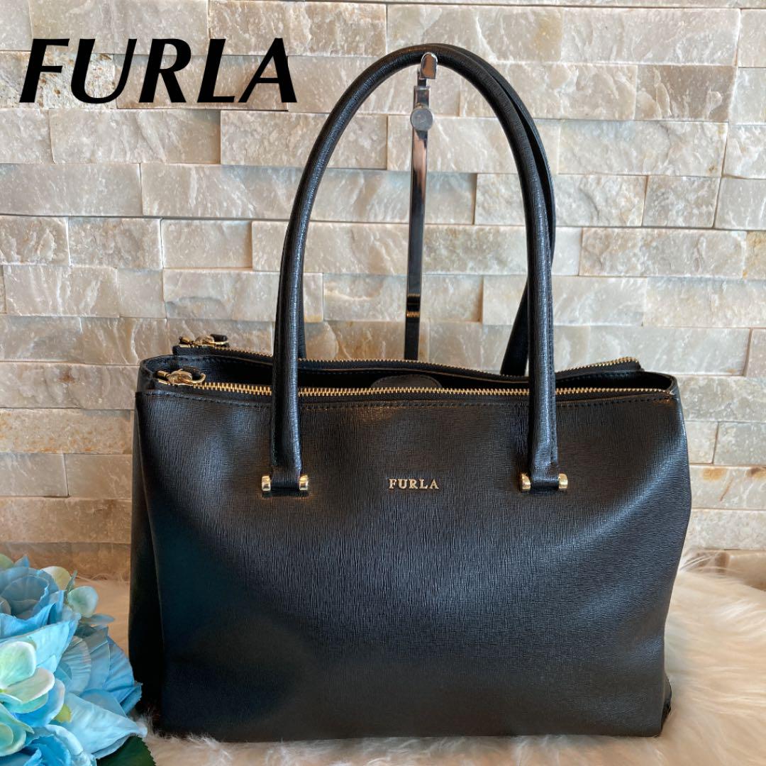 独特の上品 【美品】FURLA(フルラ)トートバッグ ブラック - トート