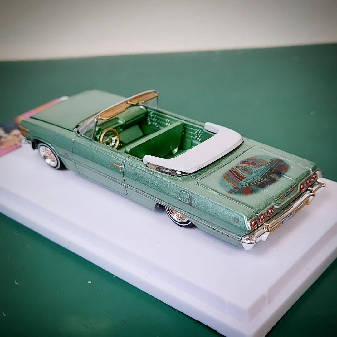 hoppos 1/64 towncar cartier 精密ミニカー　ローライダ Hoppos 1/64 インパラ ローライダー 精密ミニカー - メルカリ