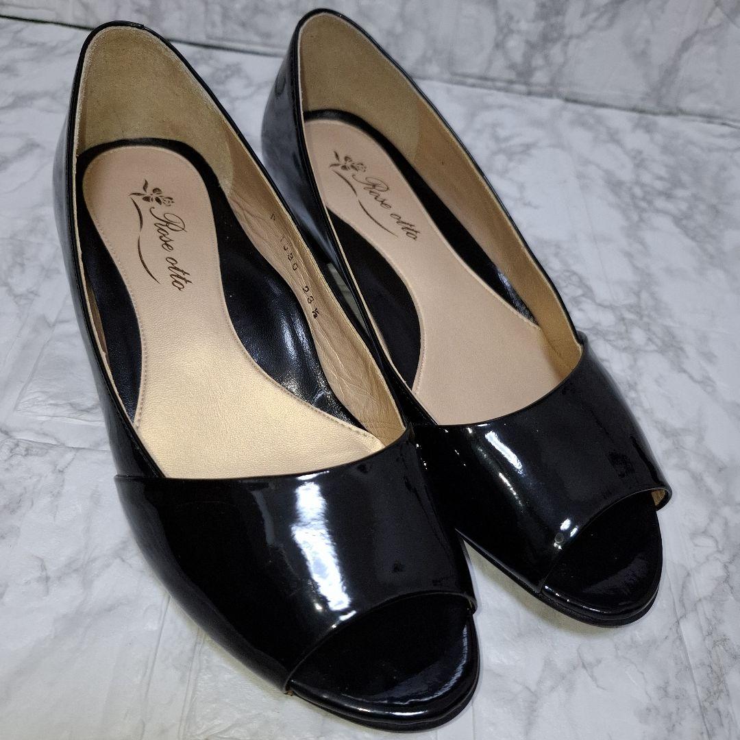 新品未使用 size23.5cm Rose etta 黒 オープントゥサンダル