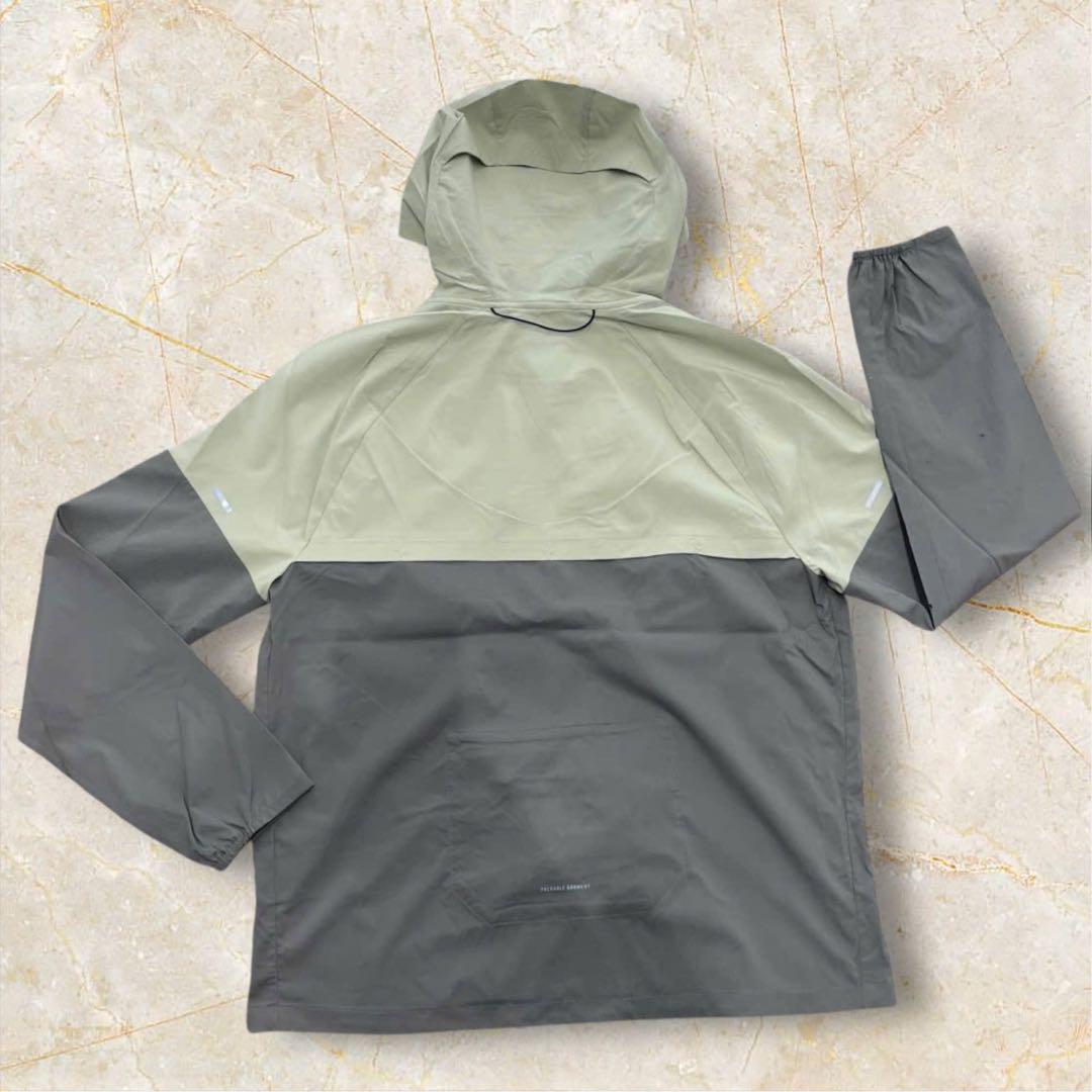 新品未使用　2XL NIKE ナイキランニング ウィンドランナー ジャケット