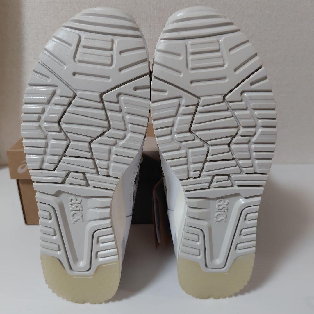 新品 asics スニーカー 27cm ヘビ柄 パイソン