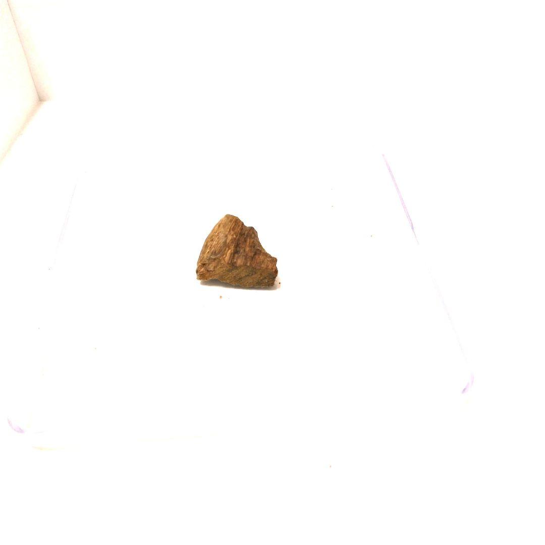 伽羅　白皮緑油　香木　2.0 g