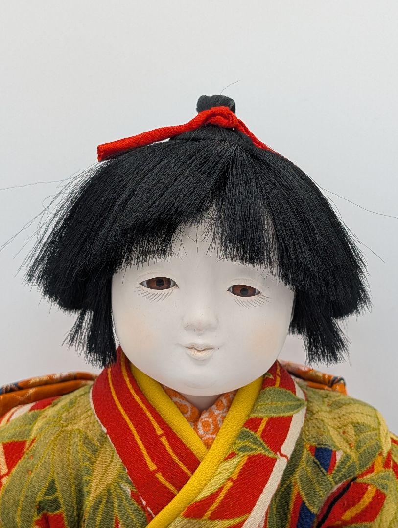市松人形 日本人形 座り姿 華やか着物 赤い髪飾り 約35cm 伝統工芸品