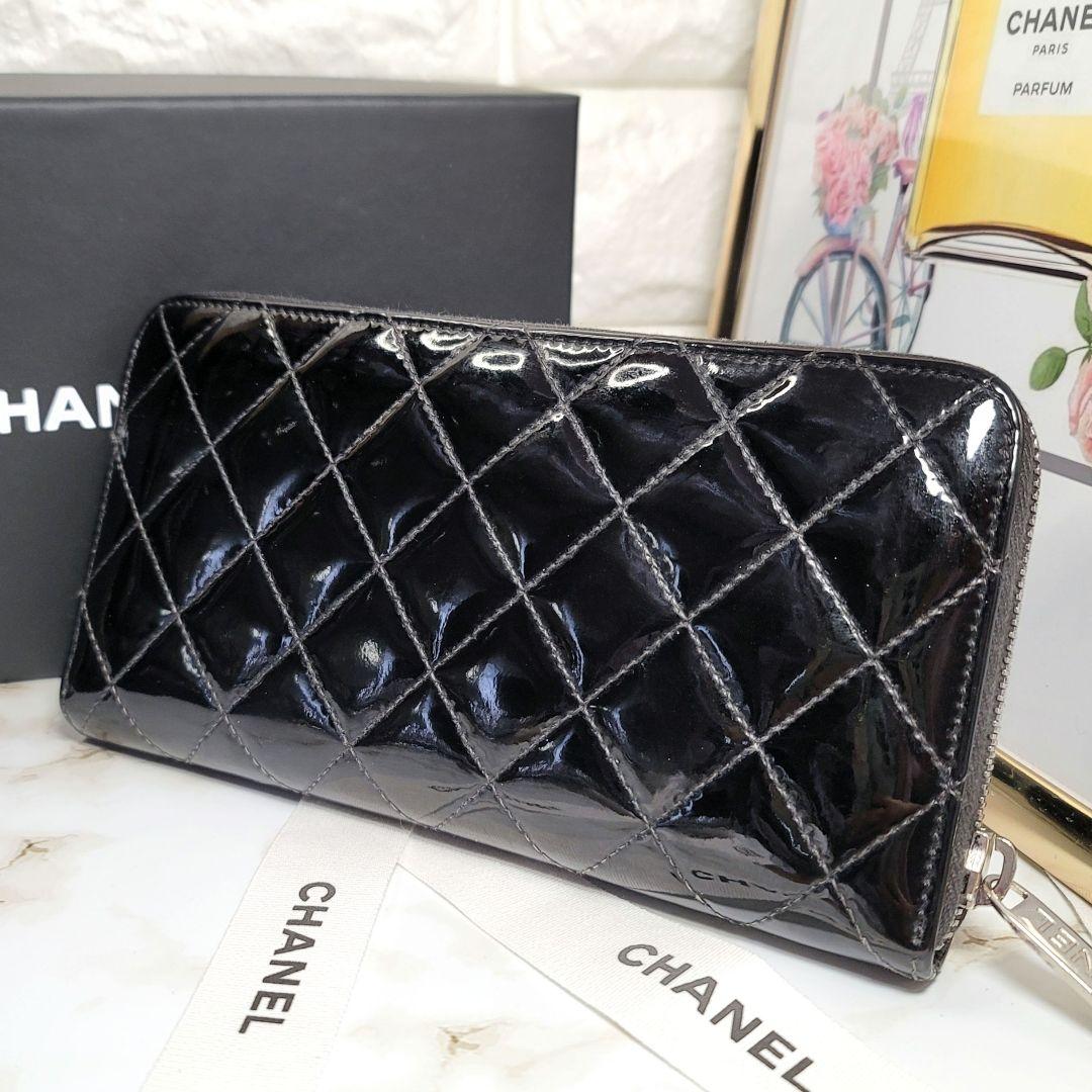 CHANEL 長財布 ブリリアント エナメル パテント ラウンドファスナー 黒