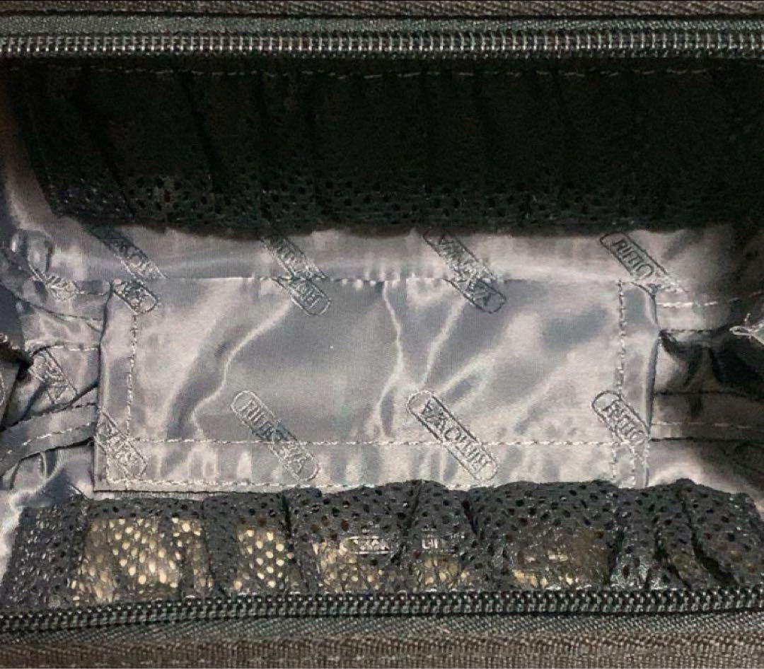 新品未使用 エバー航空 ファーストクラス限定リモワポーチ