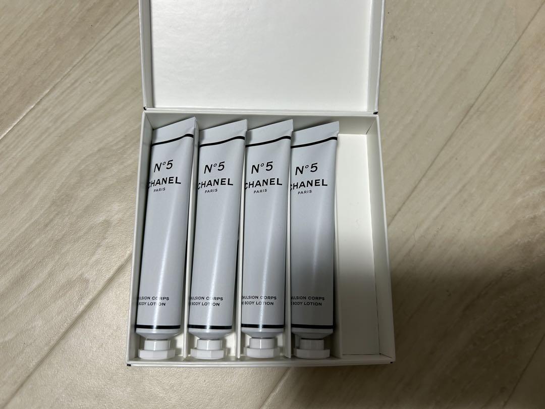 ボディローション CHANEL  THE BODY LOTION