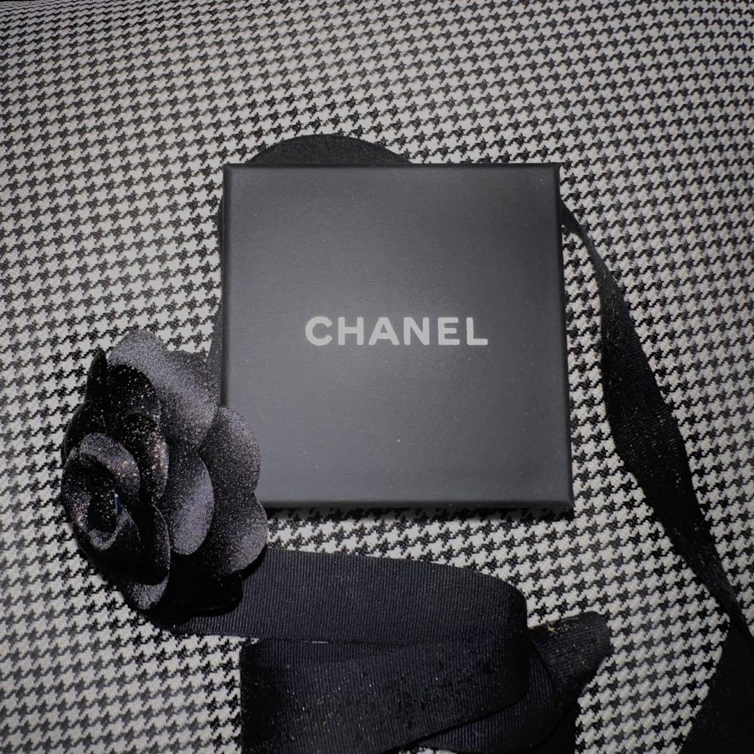 2022CHANEL ピアス リーフ＆ココマーク