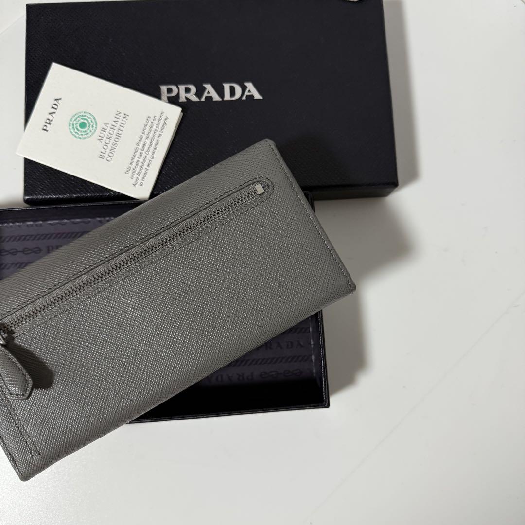 ⭐️未使用級⭐️　PRADA　サフィアーノレザー　リボン　長財布　1MH132