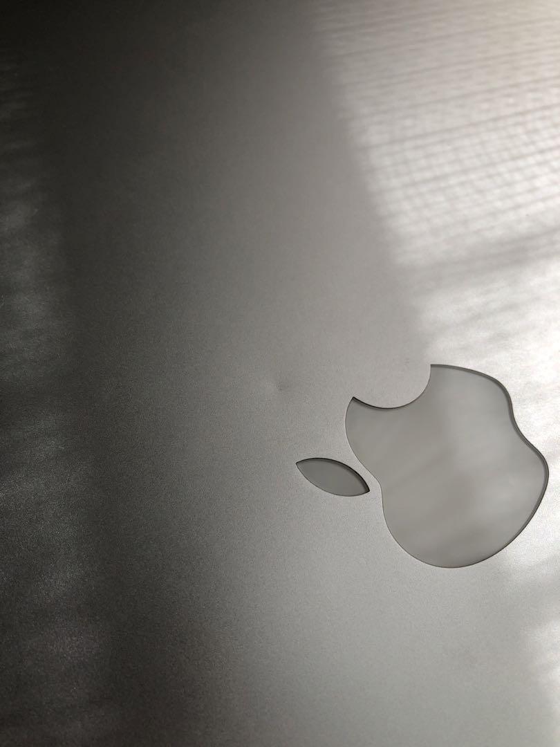 MacBook Pro 13インチ Mid2014 i5 8gb 256gb