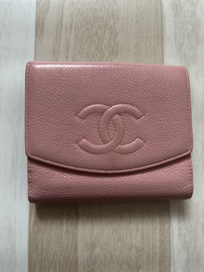 CHANEL キャビアスキン　ピンク　２つ折り