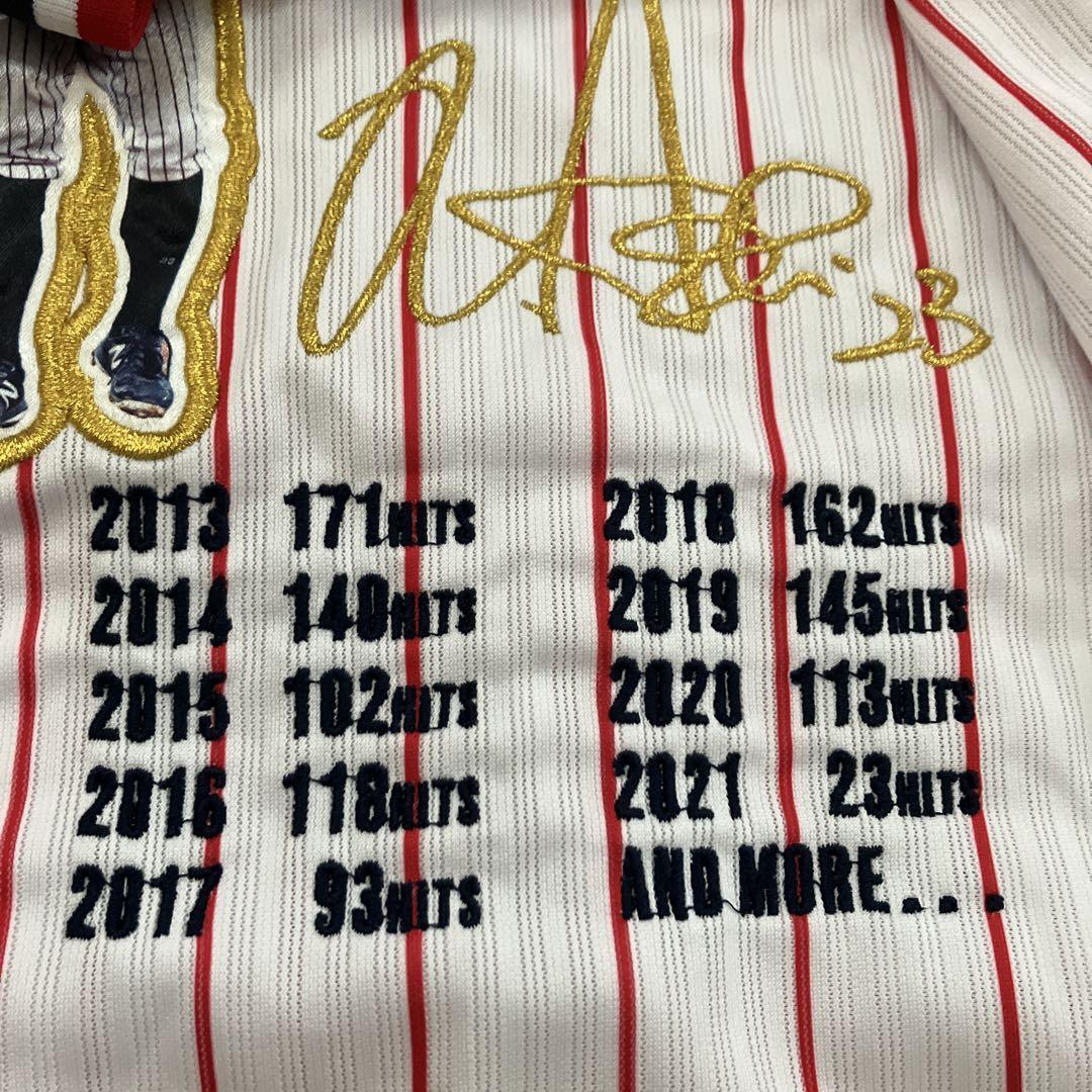 ヤクルトスワローズ 青木宣親23番 ユニフォーム 2500安打　刺繍サイン入り