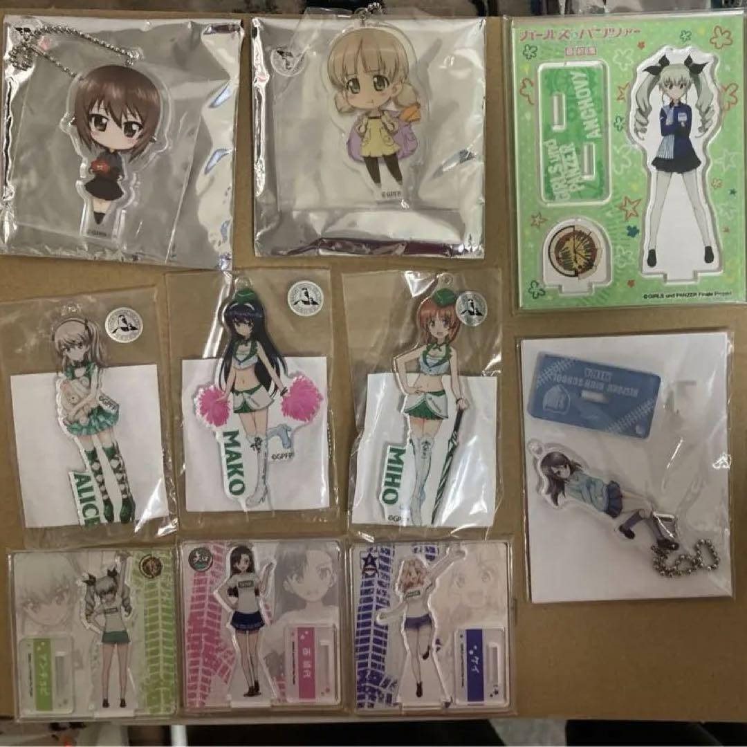 ガールズ&パンツァー アクリルスタンド等　21個
