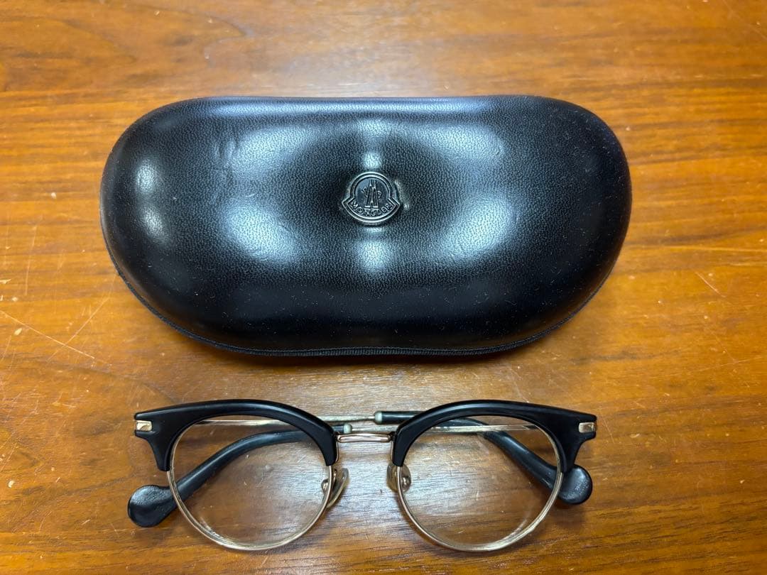 ＊度付き MONCLER ブラックラウンドメガネ