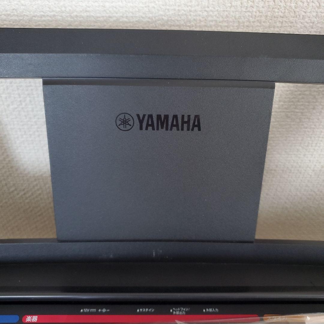 YAMAHA PORTATONE PSR-E263　キーボード　2019年製