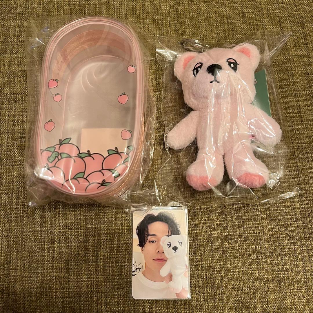 トレカ付き ピンクウクドン クリアポーチ