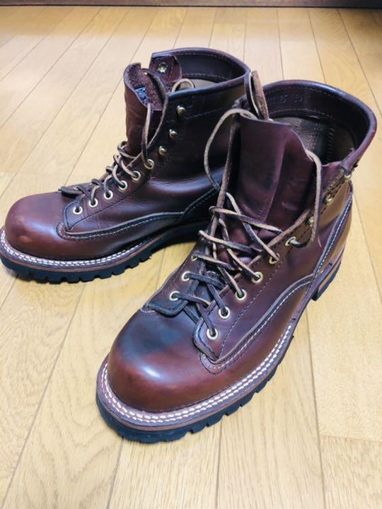 ロンウルフ ロガーブーツになります。