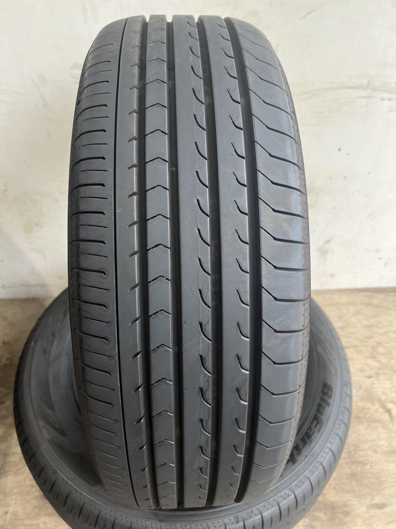 みーぬ 専用225/60R17 ヨコハマBluEarth-RV RV03 4本