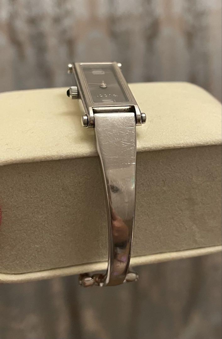 しみ GUCCI 1500L シルバー ステンレス時計 レディース