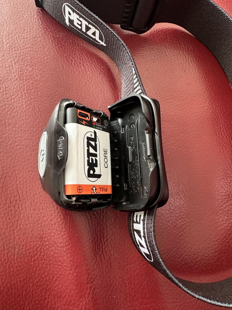 Petzl ACTIK CORE ヘッドライト
