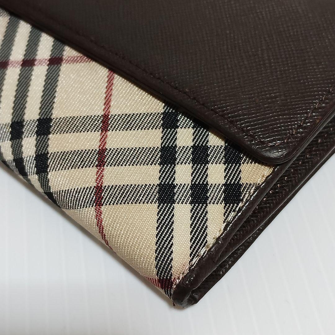 BURBERRY 長財布 ノバチェック 大容量 ロゴ刻印 ブラウン 茶色