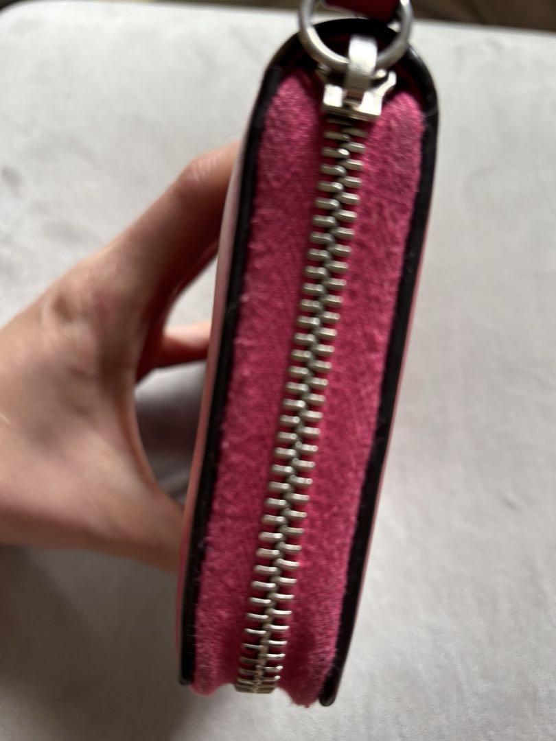 GUCCI ピンク 長財布