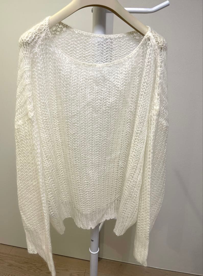 NOBLE ホワイトニット 長袖トップス NOBLE ホワイトニット 長袖トップス