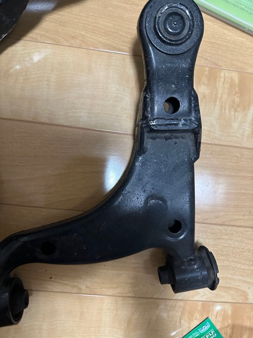 17クラウンリアアッパーアーム 17クラウン リアアッパーアーム