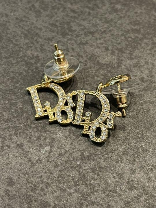 ブラウン系爆買い! Dior ディオール ピアス レディース 美品 ピアス(両耳用) アクセサリーブラウン系¥9,900-zenuradio.com ブラウン系爆買い! Dior ディオール ピアス レディース 美品 ピアス(両耳用) アクセサリーブラウン系¥9,900-zenuradio.com