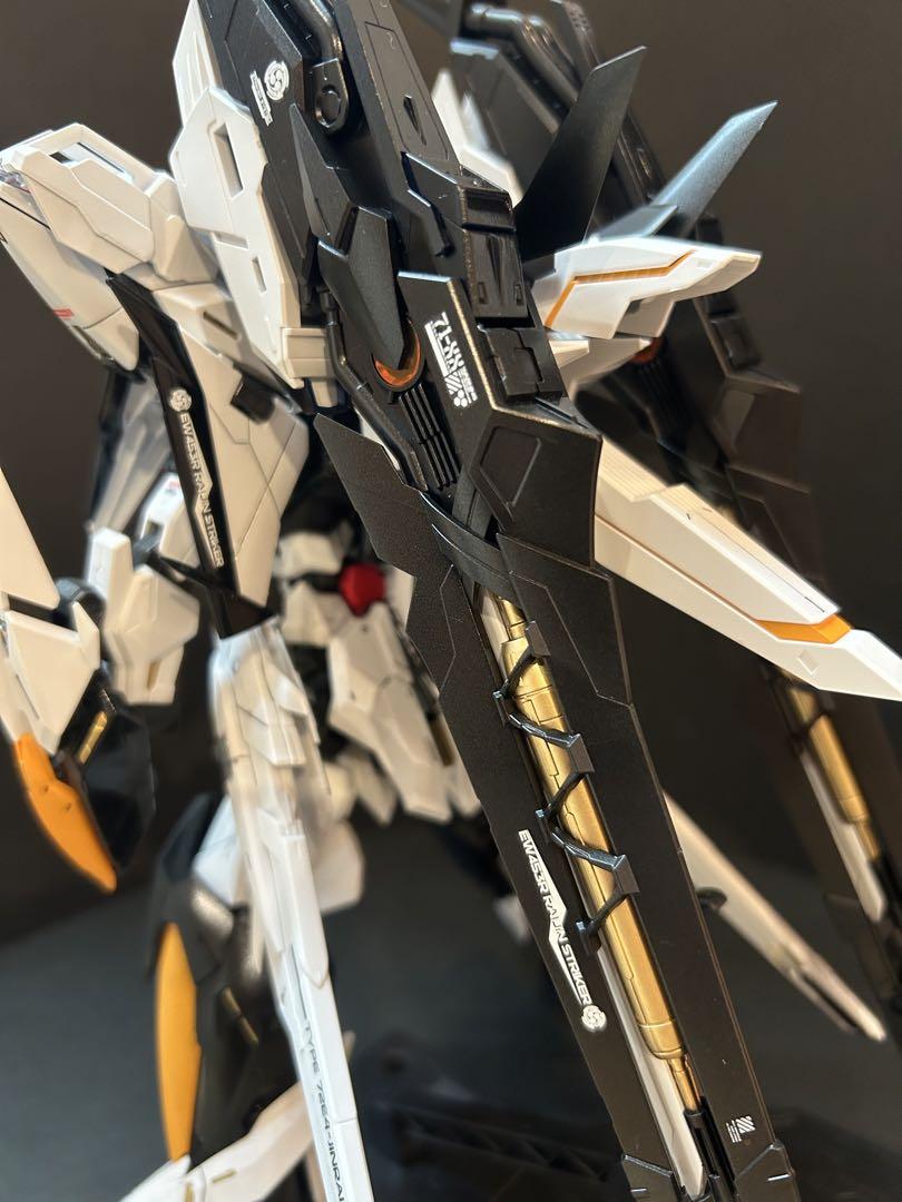 MGエクリプスガンダム&ライジンストライカー 完成品 νガンダム MGエクリプスガンダム&ライジンストライカー 完成品 νガンダム