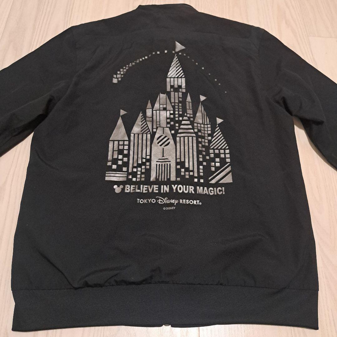 東京ディズニーリゾート　アディダス