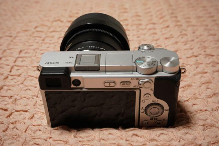 【まぬ様専用】一眼レフ SONY a6400 ILCE−6400 デジタルカメラ 【まぬ様専用】一眼レフ SONY a6400 ILCE−6400 デジタルカメラ