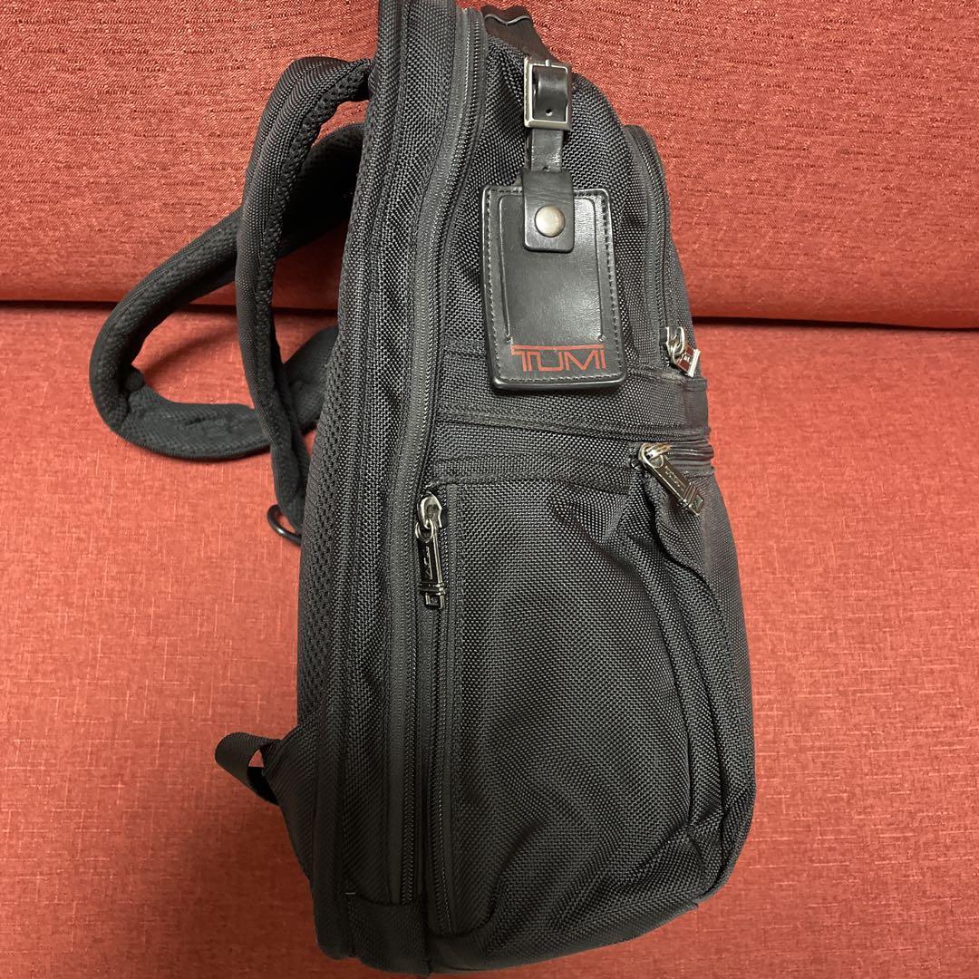 TUMI ブラック バックパック