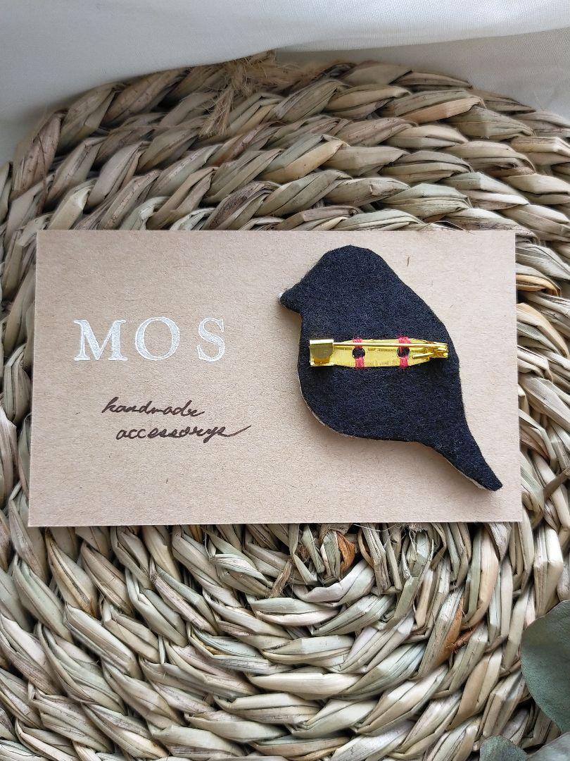 手刺繍ブローチ 鳥 メジロ 画像5