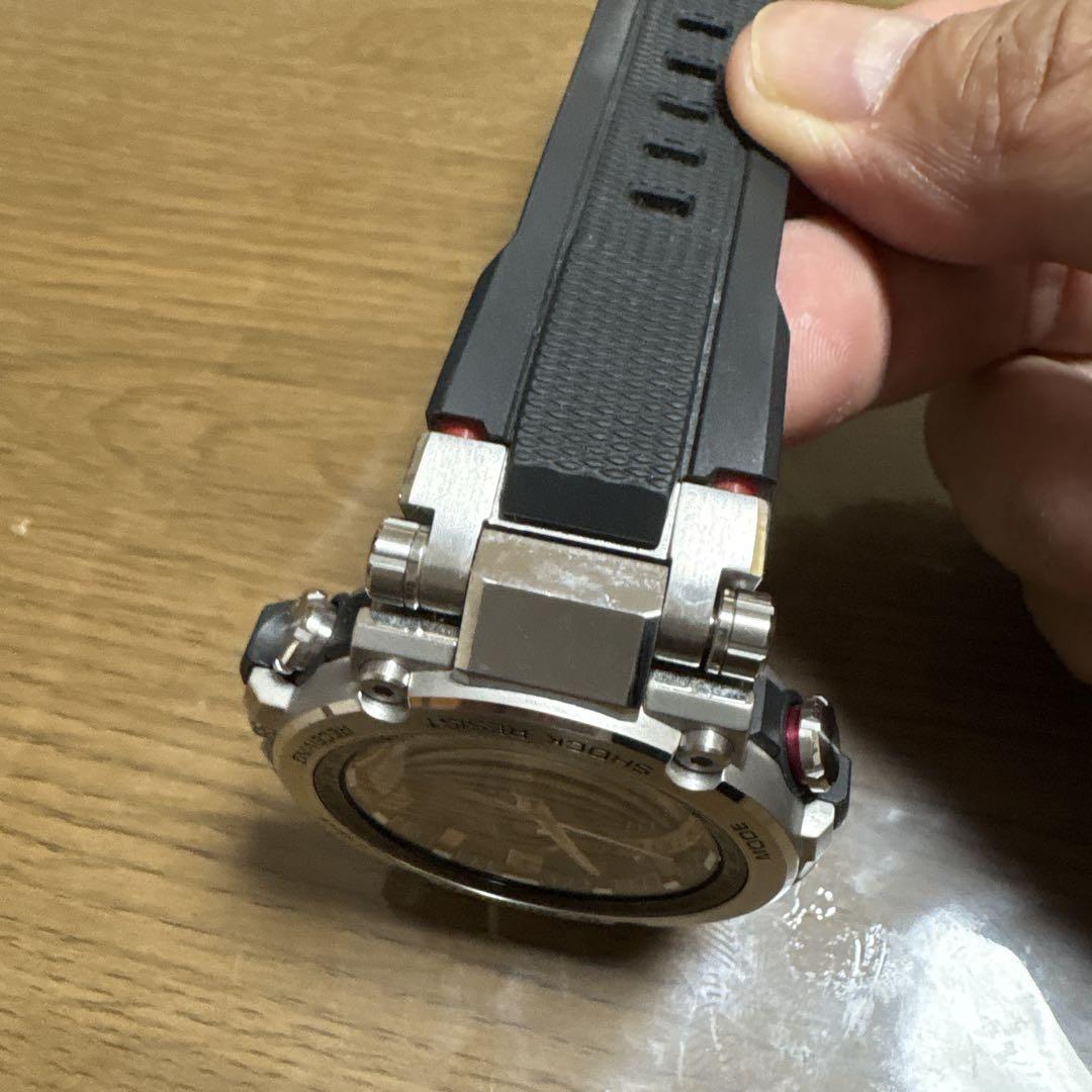 時計 G-SHOCK CASIO MTG-B1000