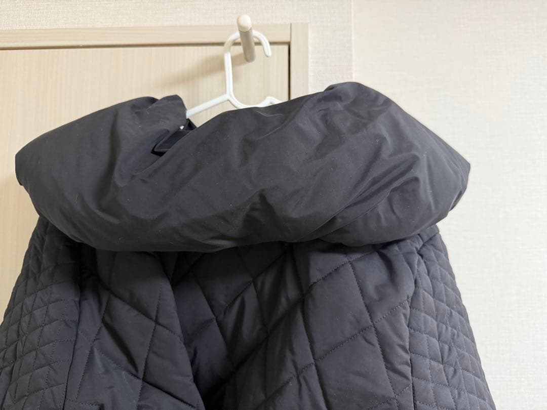 【美品】Herlipto ブラック ダウンジャケット 【美品】Herlipto ブラック ダウンジャケット