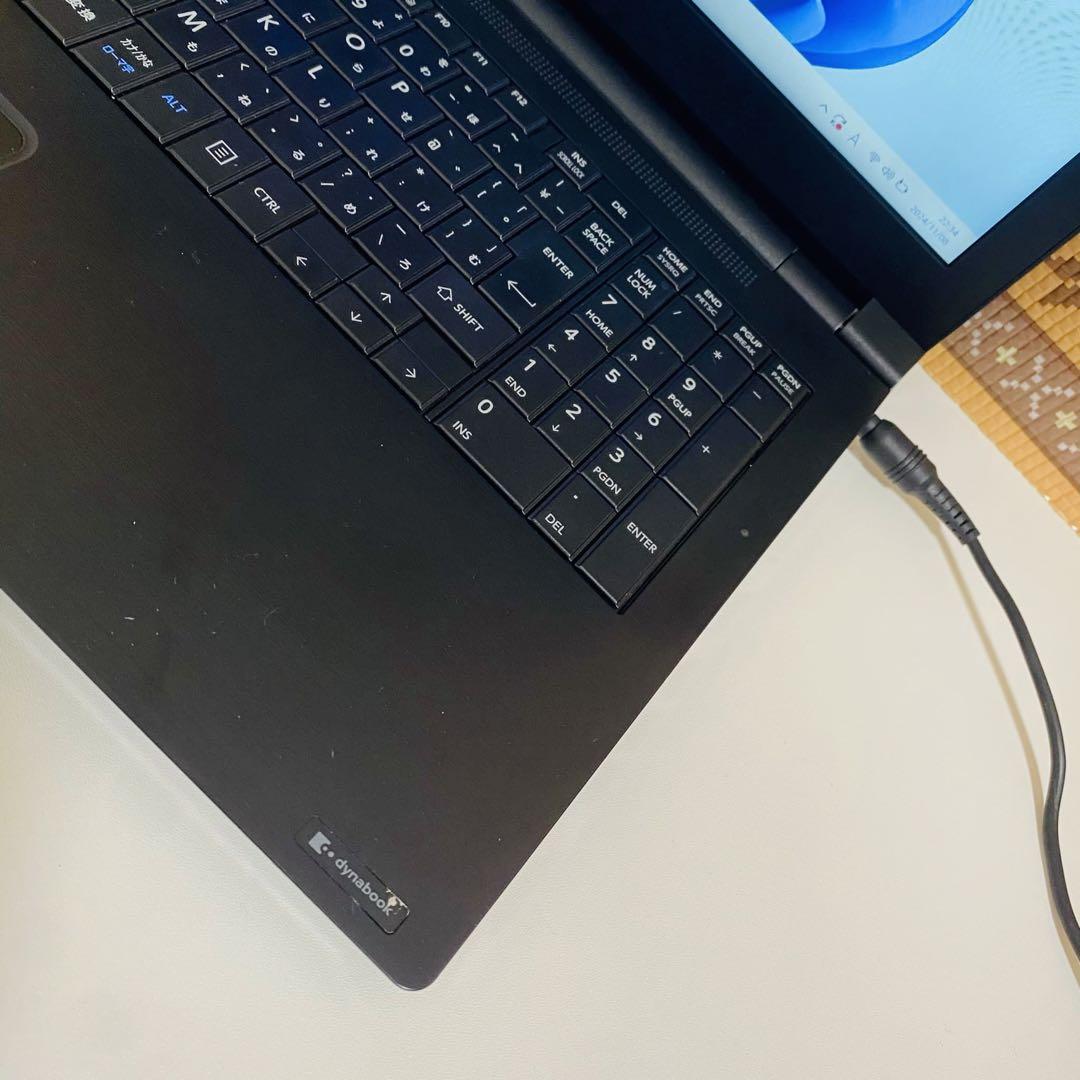 Y335 TOSHIBAノートパソコンSSD Windows11オフィス付き