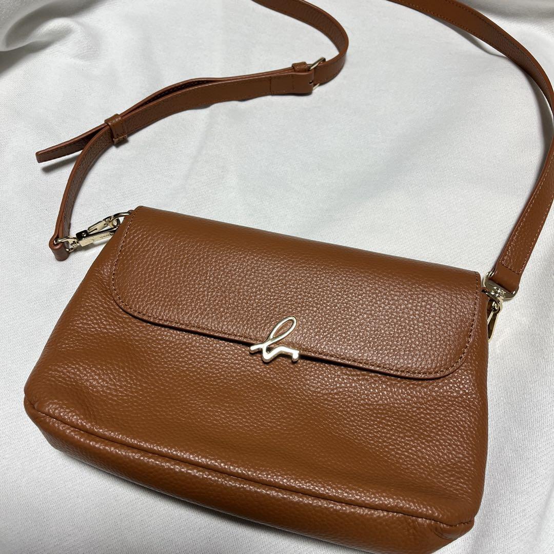 agnes b. アニエスベー ショルダーバッグ レザー キャメル