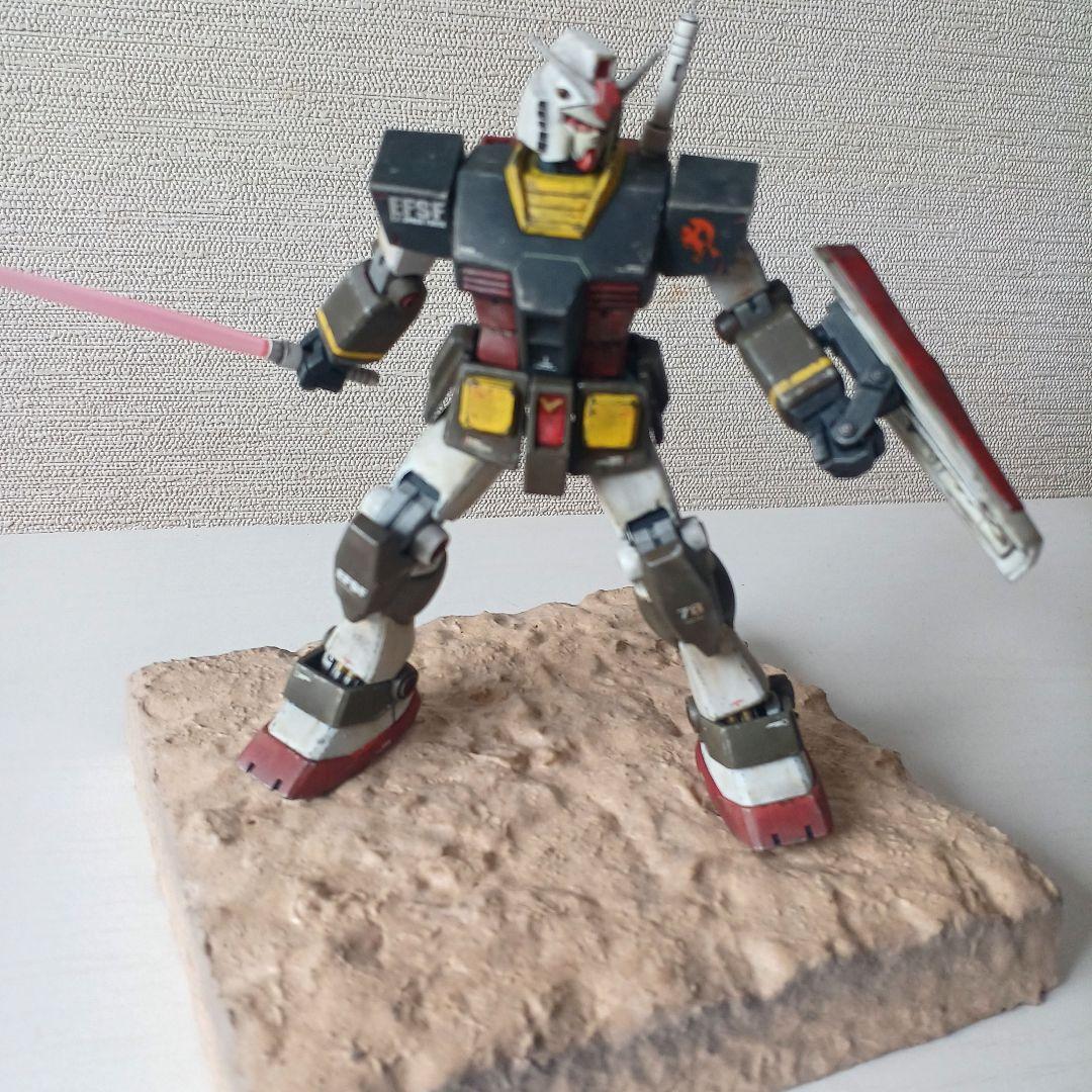 1/144HGガンダム プラモデル 　リアルタイプウェザリング仕上げ【完成品】