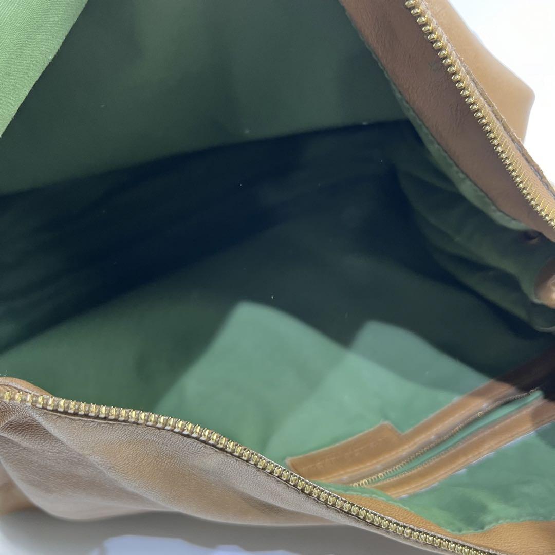 BOTTEGA VENETA イントレチャート　ショルダーバッグ