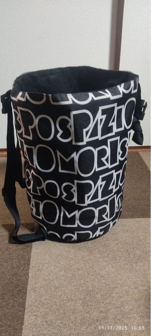 X-NIX スノーボードウェア GUESS ジャケット&バッグ付 X-NIX スノーボードウェア GUESS ジャケット&バッグ付