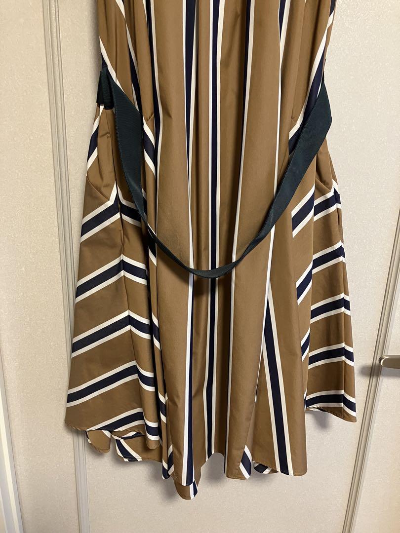 【issyoku.m】 sacaiワンピース[未使用品] 最終値下げ！