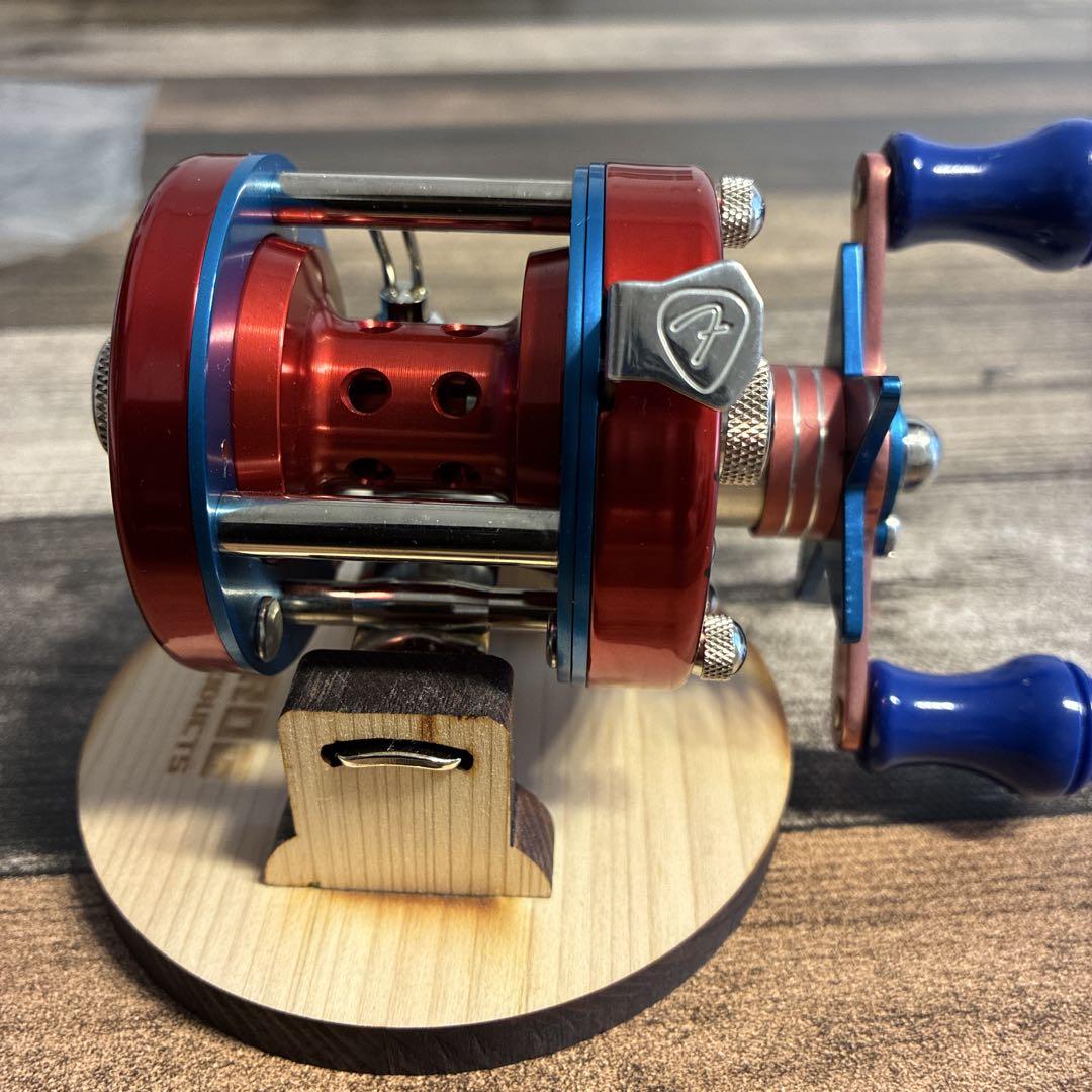 フロッグプロダクツ　トイマシーン　スーパーレイティブ　レッドブルー　スパイダー