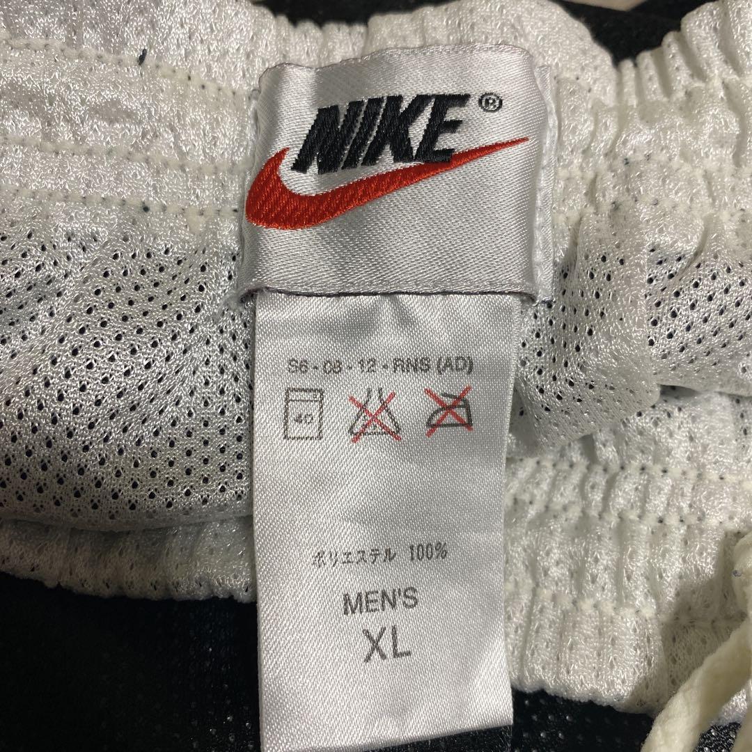 銀タグ　NIKE ブラックメッシュショートパンツ　サイズXL