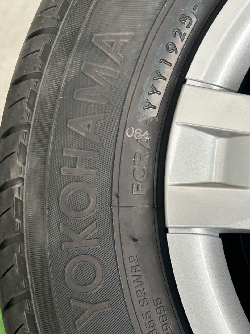 ダイハツ　ハイゼットカーゴ　タイヤホイールセット