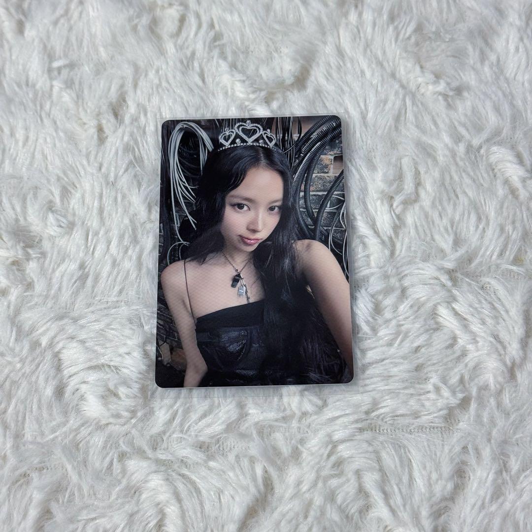 meovv 中国限定 深圳 ポップアップ 購入特典 トレカ ナリン 公式】MEOVV ナリン theblacklabelshop 特典トレカ - メルカリ