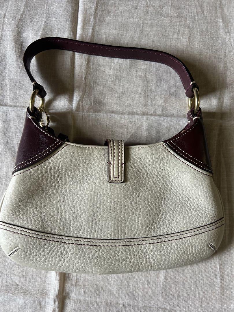 COACH 本革バッグ