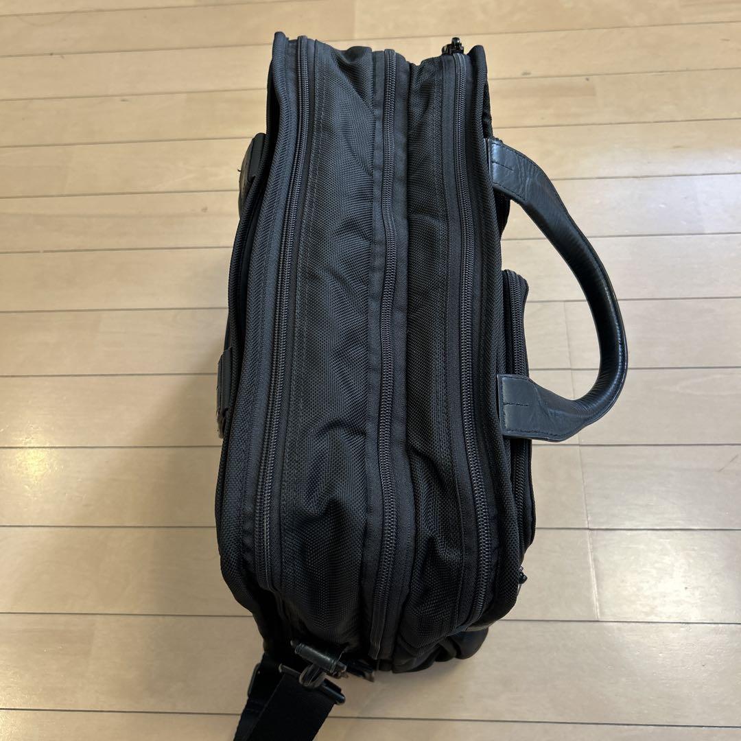 TUMI 26141D2 ショルダーバッグ