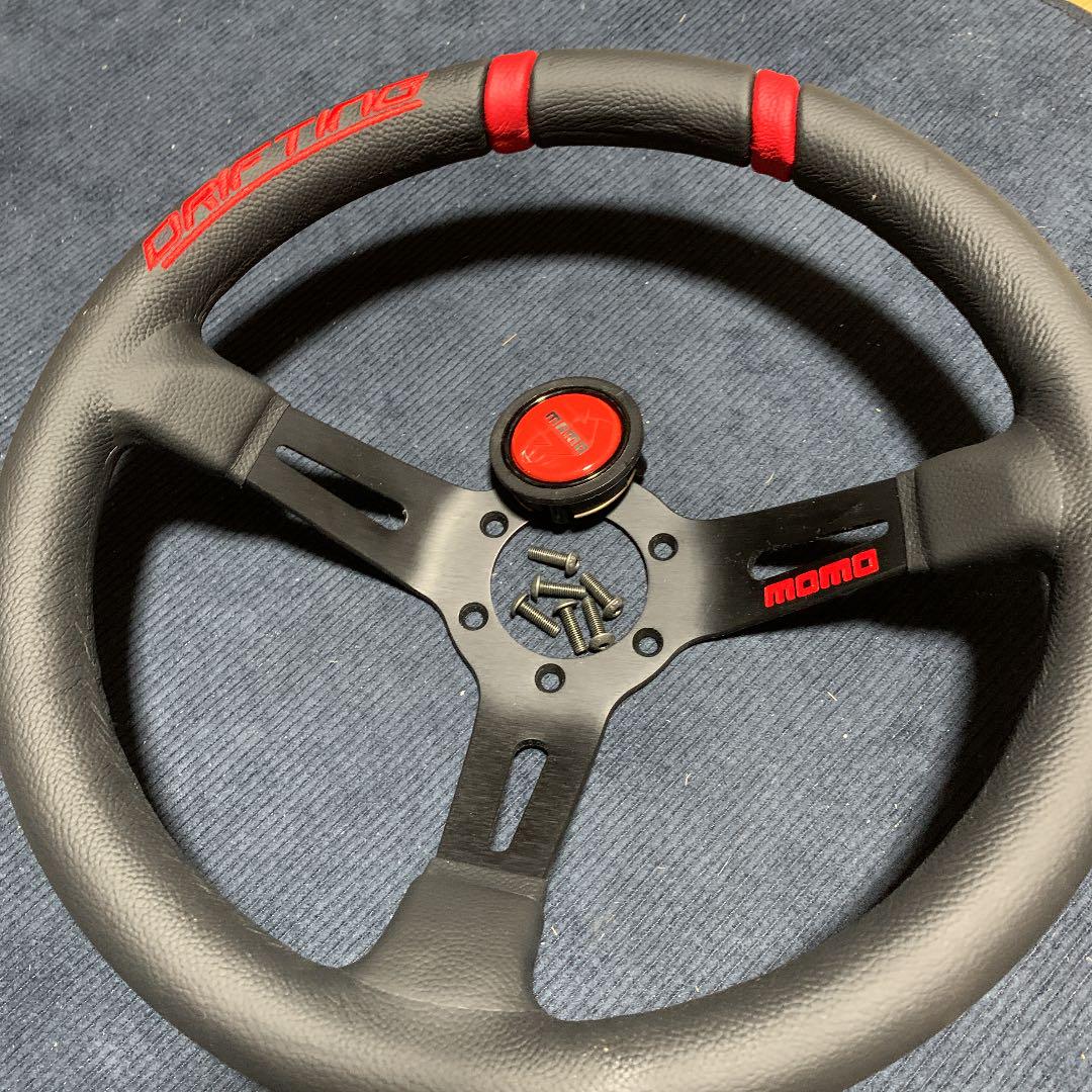 MOMOステアリング ラフィックス2 5VWA8-m18628571084 爆買いお得